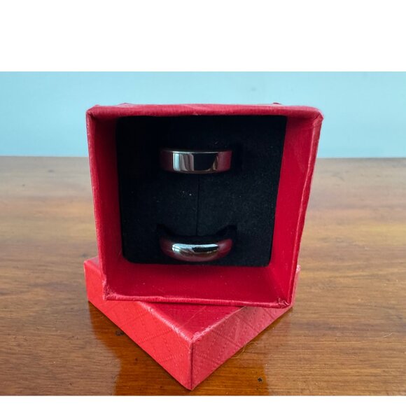 Magnetic Hematite Rings 2 Piece Set Sizes 6.5 & 7 NEW - Picture 5 of 9